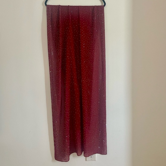 ZAHRA AHMED Silk Lehenga, Choli and Duppatta - Picture 14 of 15